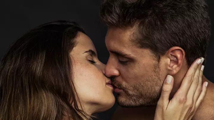 ‘The Handful’ Is the Woman-On-Top Sex Position You Probably Haven’t Tried Yet, and It’s Great for Nipple Play