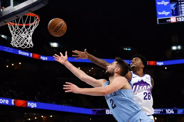 Ty Jerome, tarixi mövsüm açılışında Ja Morantın Grizzlies rekordunu qırır