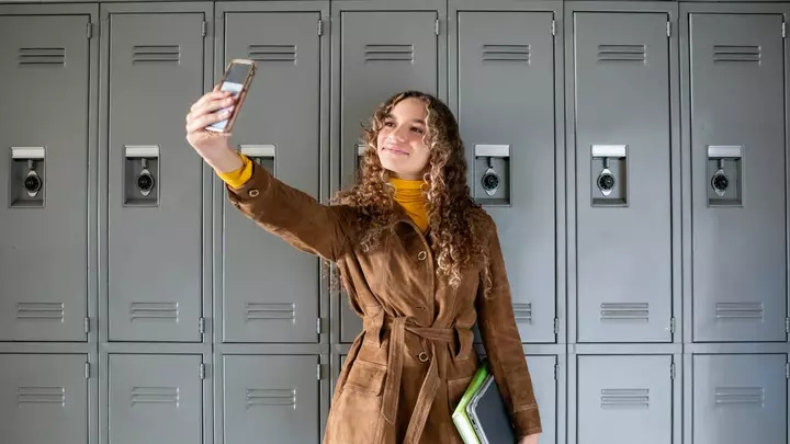 School Cellphone Bans Sweep Across America as Mental Health Concerns Grow