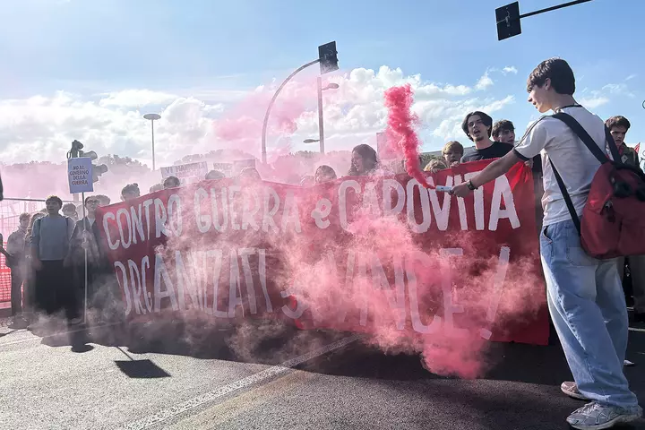 Meloni deploys troops as Italy faces widespread strikes and port blockades