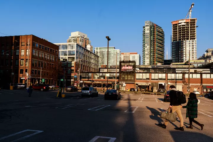 Canada Building Permits Rebound in August