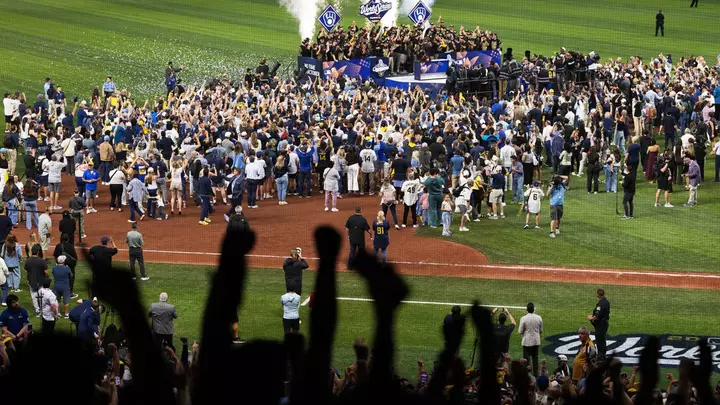 Brewers World Series Parade: Date, Time and Route for Milwaukee’s First Championship Celebration