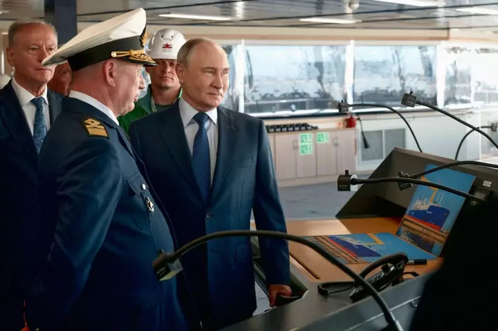 Trump’s Middle East Mess Pushes Allies Toward Putin’s Arctic