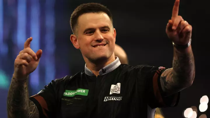 Woodhouse hits nine and sets up clash with Van Veen at European Championship