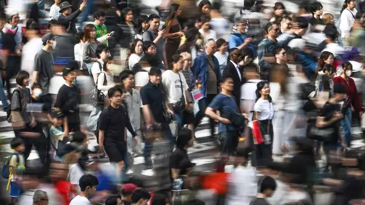 Global economy set for AI-driven surge, FT survey suggests