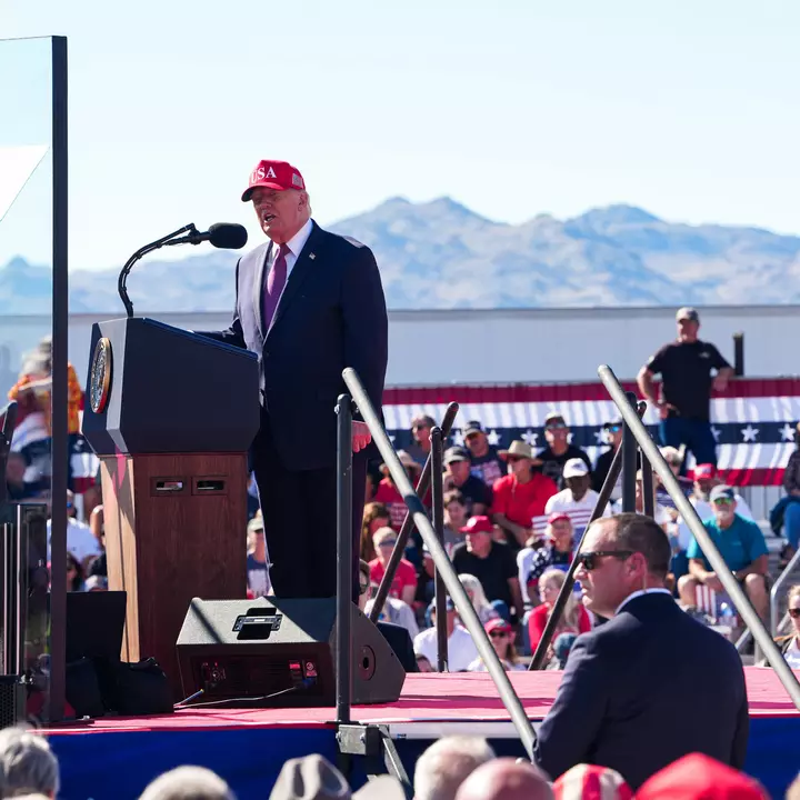 Trump Says Those Who Leak Military Plans Should Be Shot