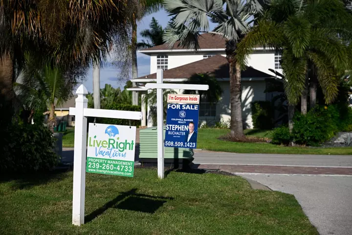Map Reveals Where Home Sellers Outnumber Buyers by Record Margin