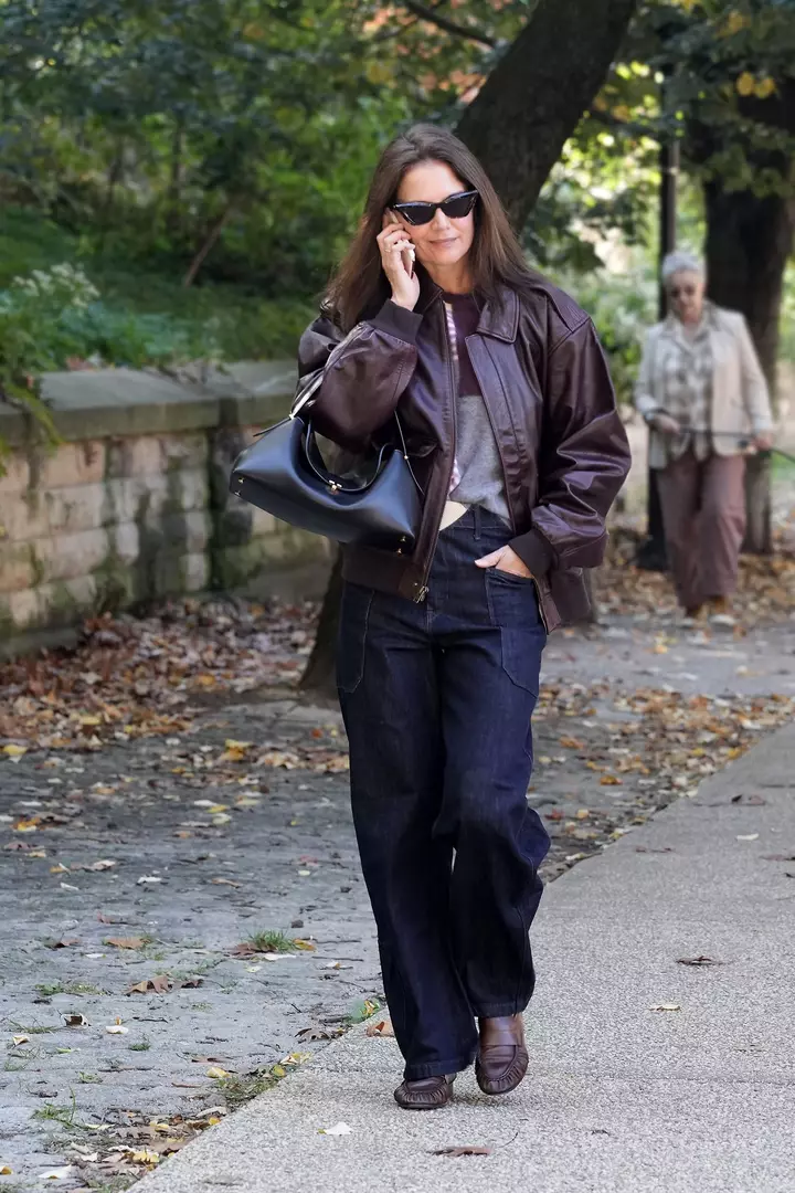 Katie Holmes’s Fall Wardrobe Includes a Double Whammy of Trending Accessories