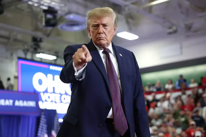 Trump Protester Sings Jeffrey Epstein Song as President Repeatedly Heckled