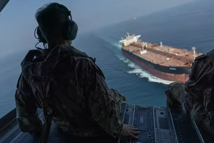 Hürmüz tankerlərinə hücumdan və Hüseylərin iddialarından sonra neft qiymətləri artır, təchizat qorxuları yaranır