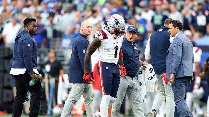 Mike Vrabel A. J. Brown-un IR-dən qayıtmaq üçün təyin olunduğunu təsdiqləyib