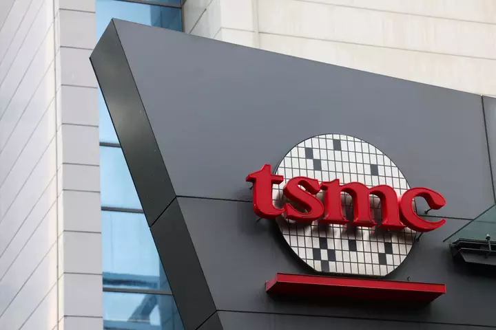 What analysts are watching with key semiconductor maker TSMC set to report results