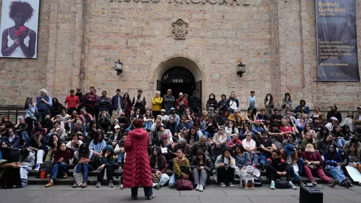Colombian president purges National Museum of works promoting ‘communism’