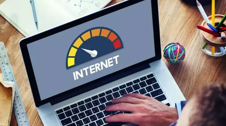 Azərbaycanın internet sürətləri kibertəhqir təhdidi artdıqca yeddi dəfə yüksəldi