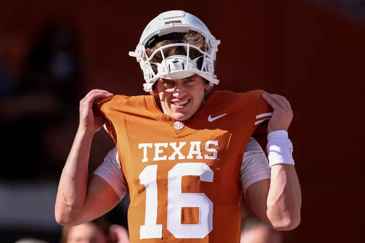Ex-NFL QB Urges Arch Manning to Distance Himself From TX HC Steve Sarkisian