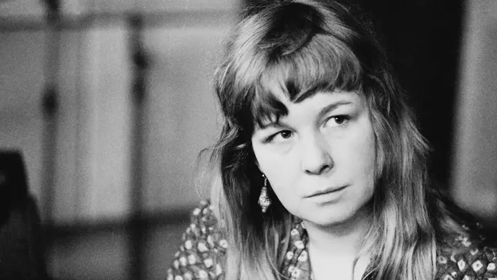 1978, The Only Guest Vocalist Ever to Appear on a Led Zeppelin Album Tragically Passed Away at Home