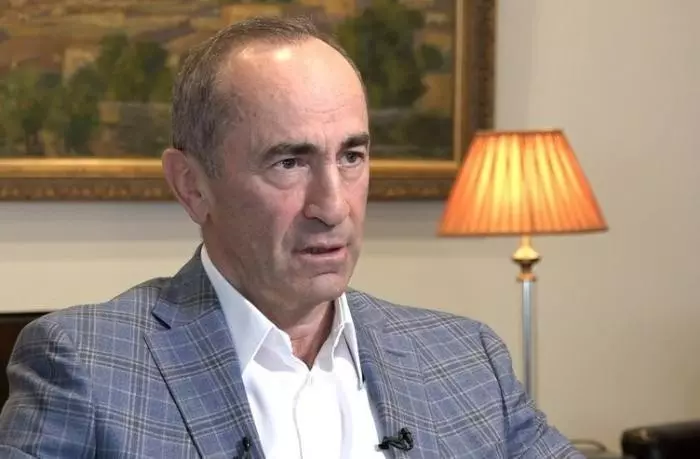 Robert Koçaryanın barəsində həbs qətimkan tədbirinin dəyişdirilməsi ilə bağlı məhkəmə iclası başa çatıb