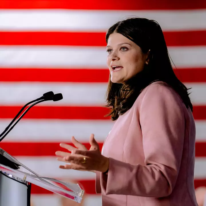 El-Sayed’s Former Primary Rival Demands Apology Ahead of Joint Midterms Appearance