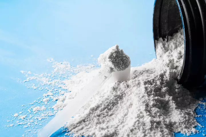 <b><strong>7 Myths You’ve Heard About Creatine That Aren’t Actually True, According to Experts</strong></b>