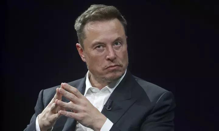 How Ukraine Is Using SpaceX To Escape Elon Musk 