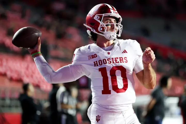 Joel Klatt Harsh of Officiating at Michigan-Indiana: ‘What Are We Doing?’