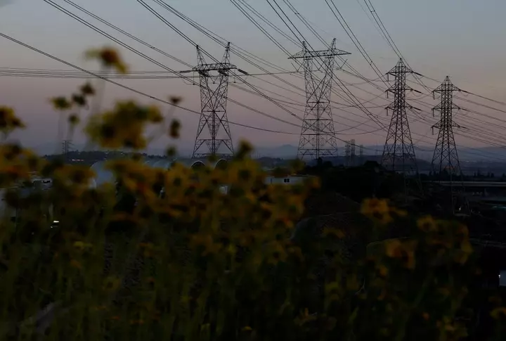 Electric Company Under Blackout Emergency Order Can't Restrict Data Centers