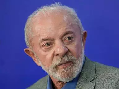 Braziliyanın Senatı, ikinci tur seçkilərdən əvvəl Lulanın böyük qələbəsi olaraq qısa iş həftəsini təsdiqlədi