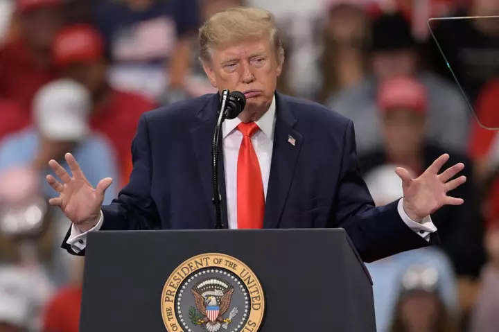 Trump Shares Picture of Reuters Reporter After Midterms Travel Question