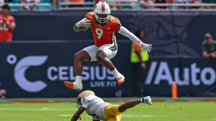 College football grades: Miami earns 'A' mark for offensive explosion, Texas gets 'B' on Week 8 report card