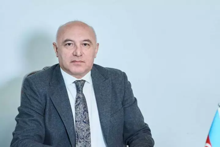 Deputat: Təhsildə dünyəvilik prinsipi erkən nikah kimi problemlərin həllində də mühüm rol oynayır