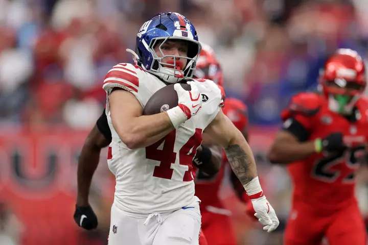 Cam Skattebo Fires Off Incredible Performance After Recent Struggles