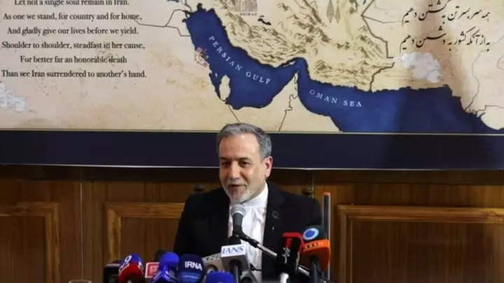 Araghchi: Iran rejects coercion, remains open for dialogue