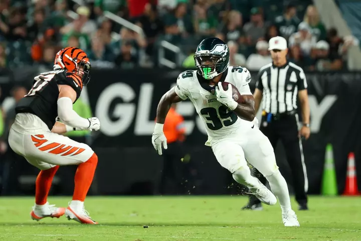 Eagles Place Veteran RB on Injured Reserve