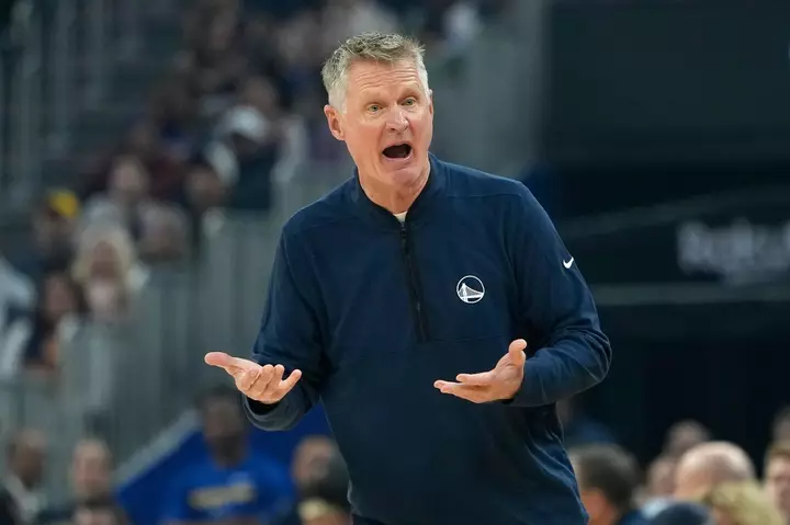 Warriors HC Steve Kerr Sends Blunt Message to NBA About Flopping
