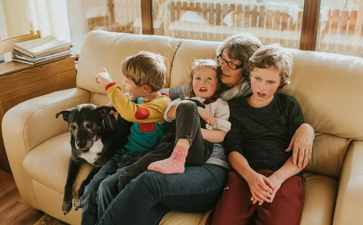My Kids Love My Toxic Boomer Mom. Why Does It Drive Me Nuts?: