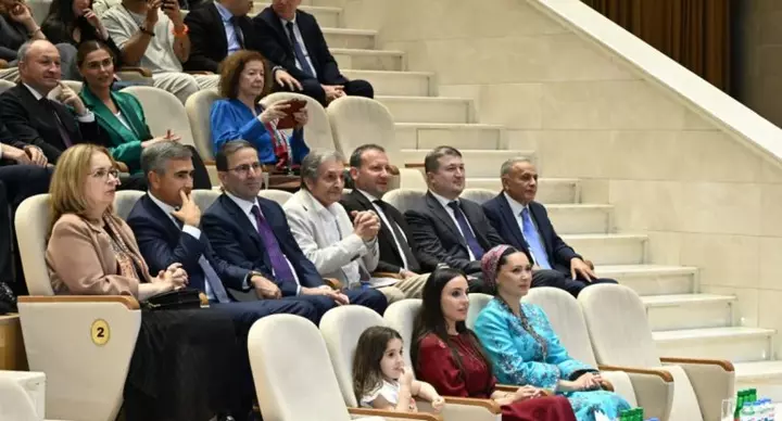 Leyla Əliyeva Türkmənistan səfərindən paylaşım edib