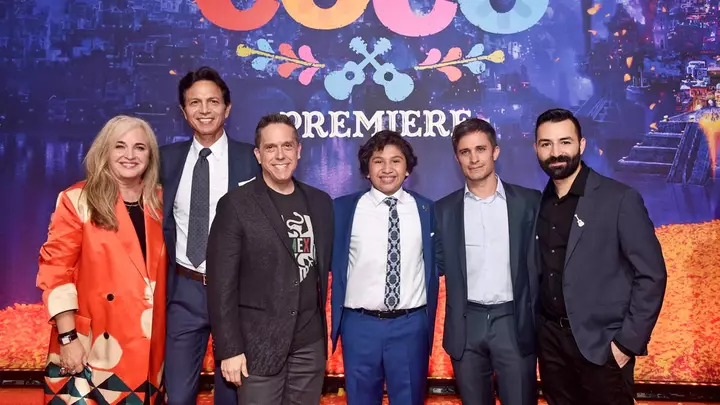 Coco Made History as the First $175 Million Movie With an All-Latino Cast