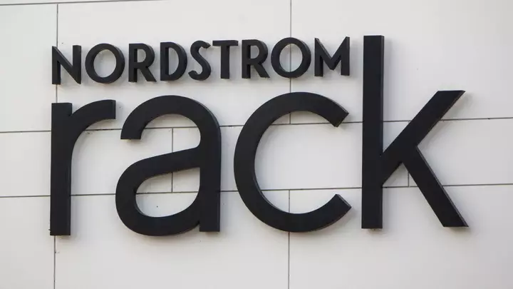 Nordstrom Rack Cotopaxi Hooded Jacketı 100 dollara endirib