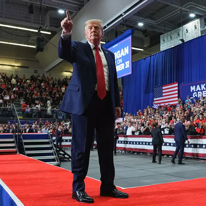 In Islamophobic Rant, Trump Seeks to Stir Republican Base in Michigan