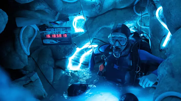 Austin Abrams Was Grabbed by Tentacles in a 35-Foot Whale Head for the Thriller ‘Whalefall’