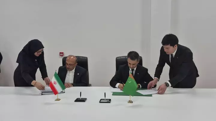 İran, Türkmənistan gömrük əməkdaşlığı razılaşması imzaladı