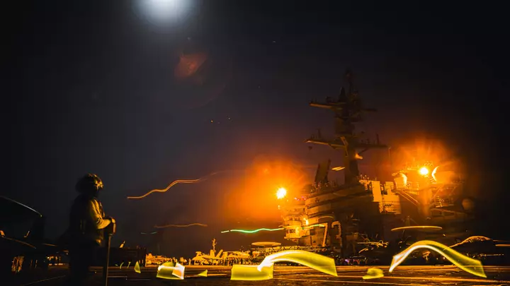 U.S. Warns Gulf of Possible Short, Intense Renewal of Iran War After Midterms