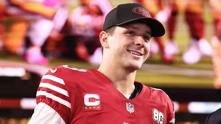 Purdy NFL tarixində yer alır, 49ers Commanders-ı məğlub edərək qələbəsini davam etdirir