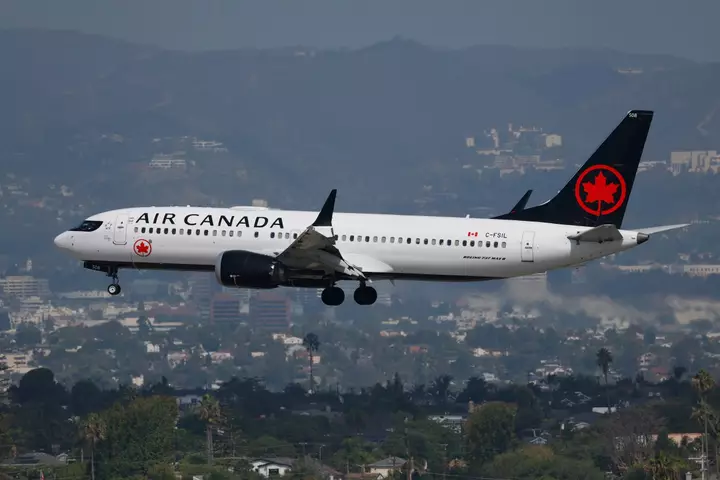 Canadian Airlines Are Cutting US Flight Routes