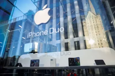 Apple’s foldable iPhone Duo draws early complaints of screen cracking