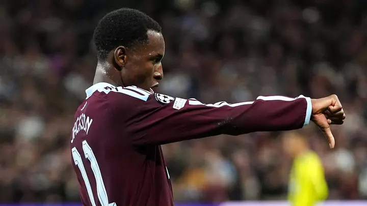 Aston Villa Villa Parkda böyük qələbə ilə Fenerbahçeni altıya vurur
