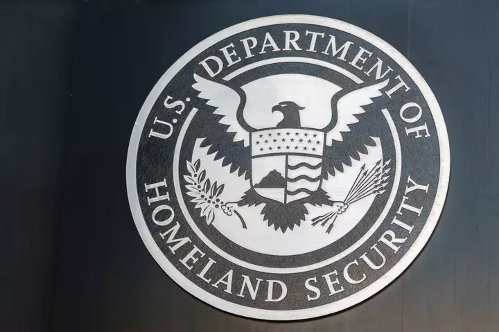 DHS Cracks Down on ‘Birth Tourism’ With China Visa-Free Travel Ban