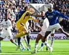 Neto double at Everton leads Chelsea to victory marred by Martínez head injury