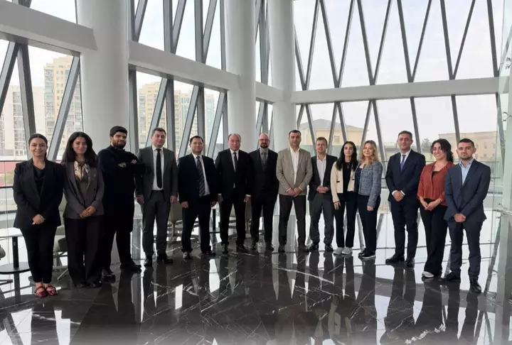 Azerbaijan, Uzbekistan explore financial sector cooperation