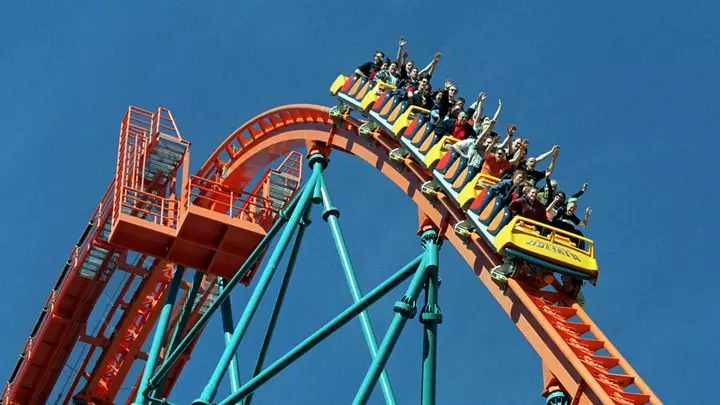 Experts Issue Warning After Six Flags Roller Coaster Death